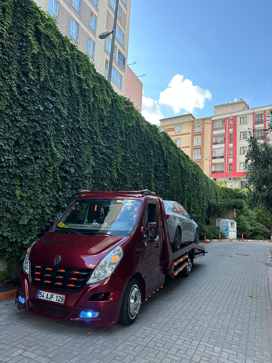 Rüya Oto Kurtarma kırmızı çekici aracı