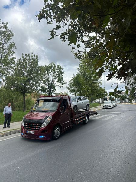 Rüya Oto Kurtarma çekici şehir içinde